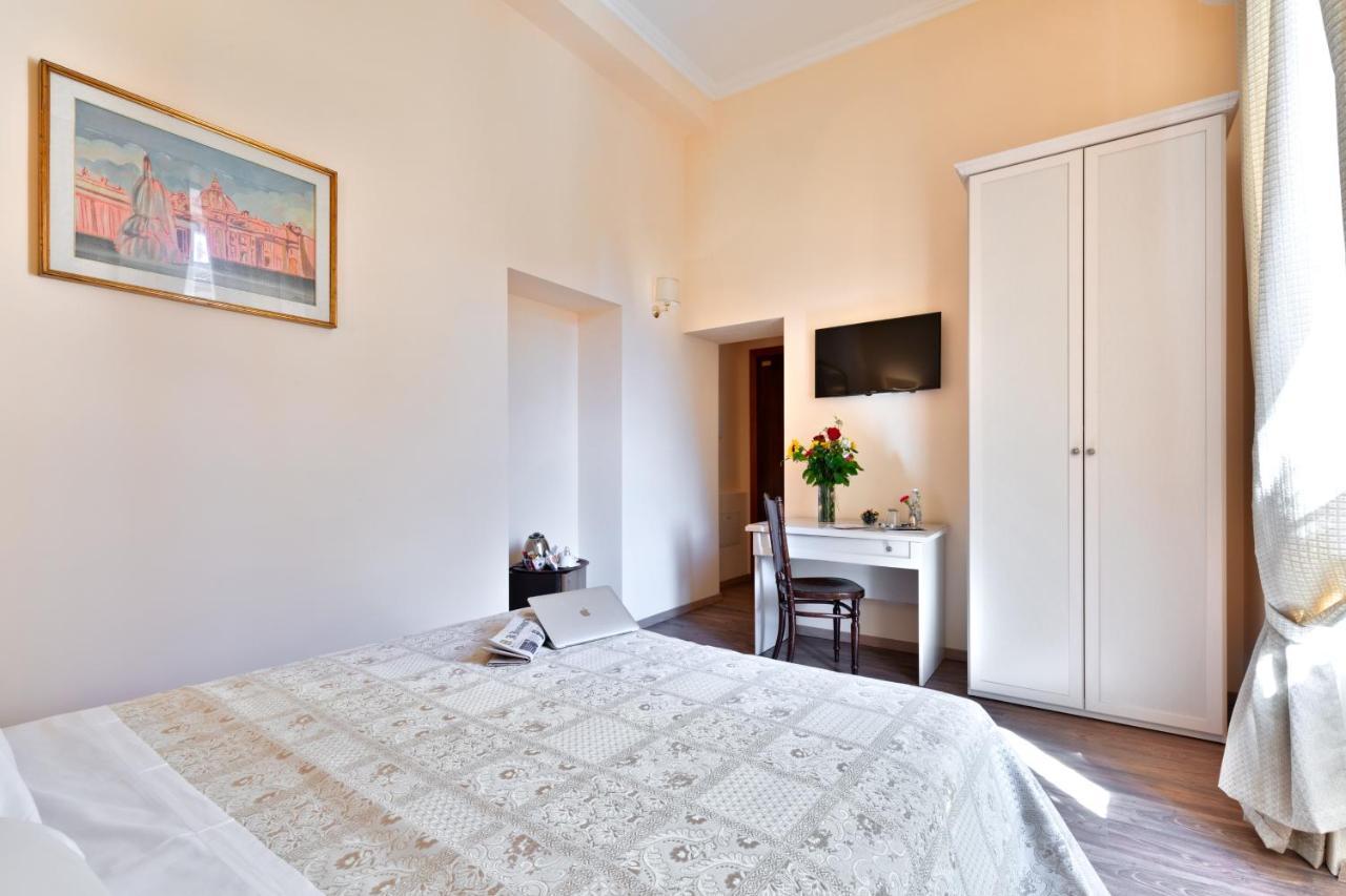 Vatican Domus Luxury Rooms โรม ภายนอก รูปภาพ